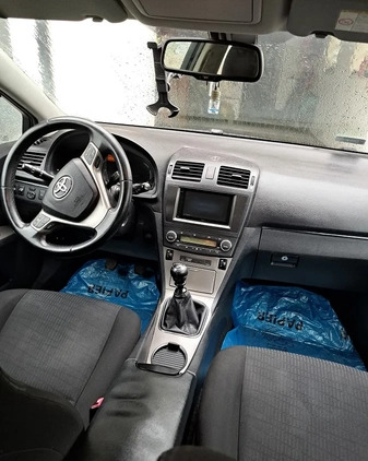 Toyota Avensis cena 16800 przebieg: 323300, rok produkcji 2009 z Ząbki małe 106